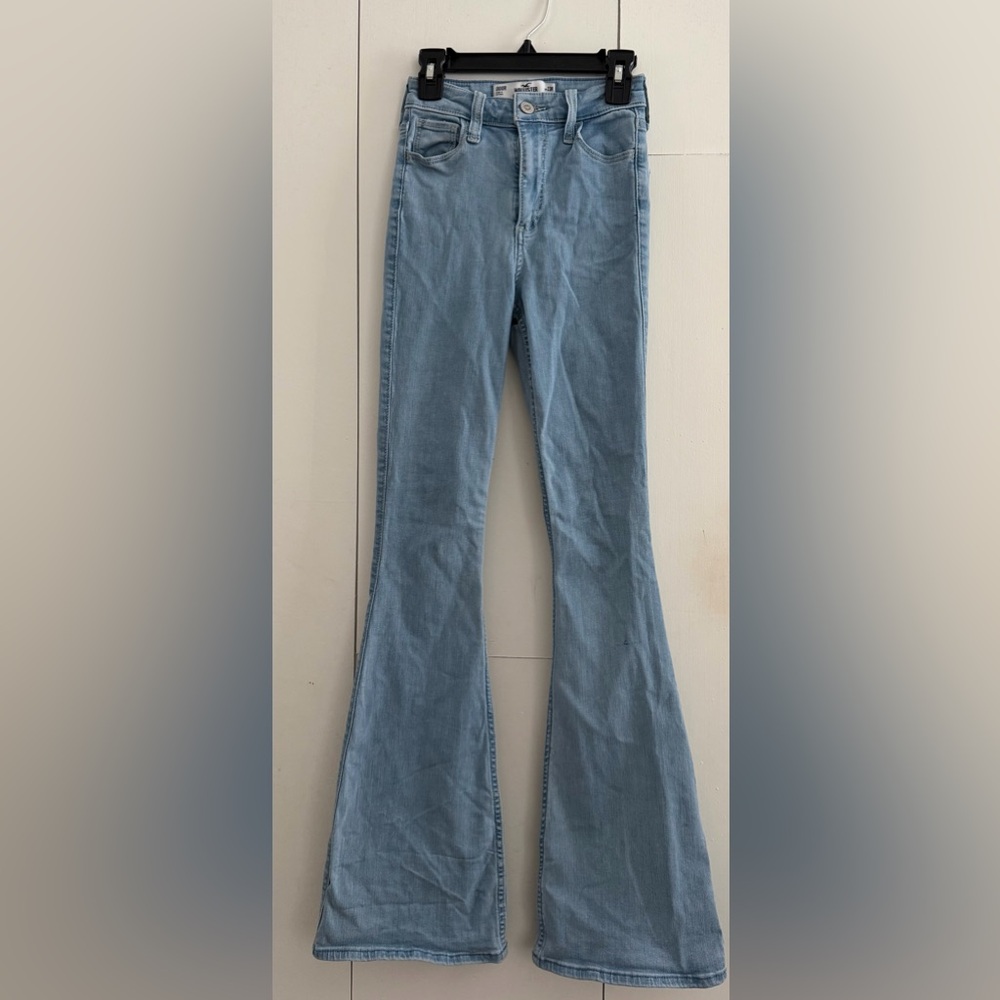 Hollister Light Blue Flare Jeans 23R/000R